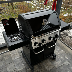 Газовий Гриль Broil King CROWN 490 865283. Photo 3 Газовий Гриль Broil King CROWN 490 865283. Photo 3