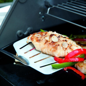 Широкая лопатка для рыбы Weber 6673. Photo 3