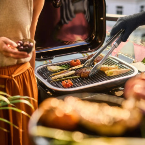 Гриль електричний Weber Lumin Compact на підставці, чорна кришка 91010879. Photo 3