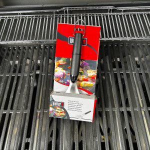 Скребок для планчи Weber 6207. Photo 2