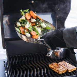 ВОК перфорированный из нержавеющей стали 38 см Napoleon 56027. Photo 3